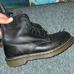 Dr. Martens 1460 Smooth Leather